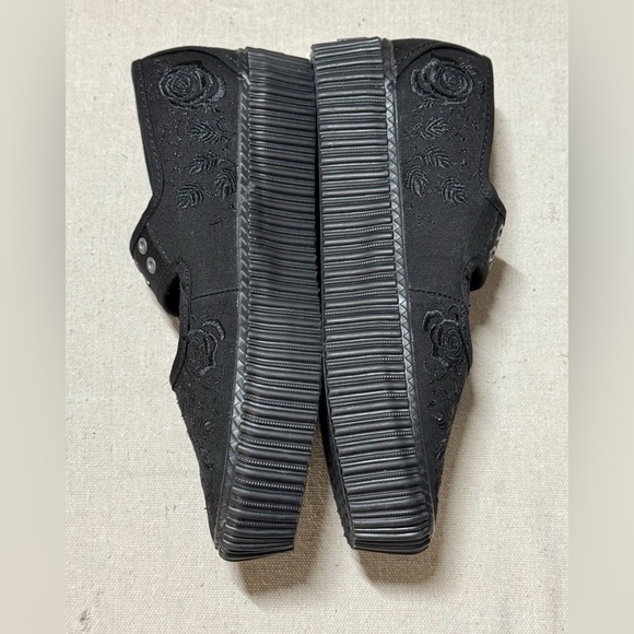 Women’s VANS Mary Jane Creeper Shoe (Halloween)- Spooky Black Size: B 5/ W 6.5 - Picture 4 of 8